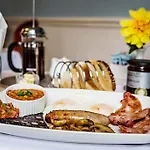 Guest house Atlanta 4*